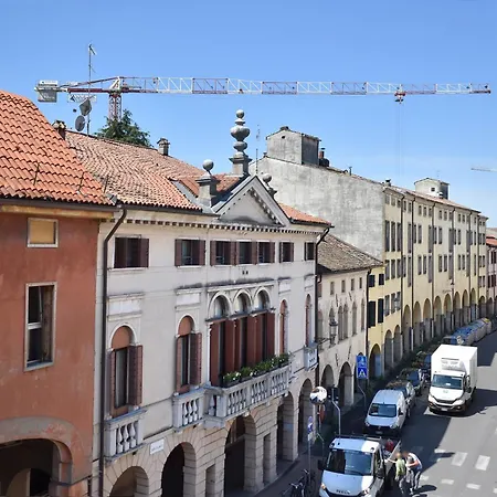 Welc-om Ognissanti Apartment *